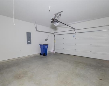 1343 Fox Hollow Road - Photo Thumbnail 30