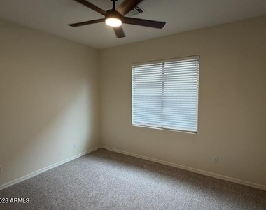 27582 N 90th Lane - Photo Thumbnail 19