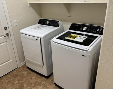 27582 N 90th Lane - Photo Thumbnail 23