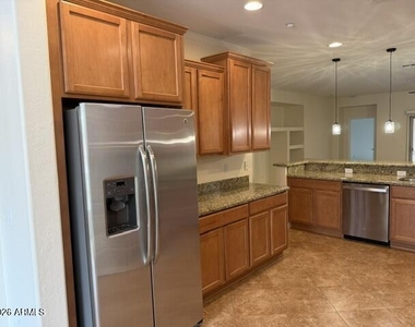 27582 N 90th Lane - Photo Thumbnail 10