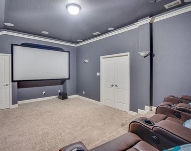 13225 Bigelow Lane - Photo Thumbnail 26