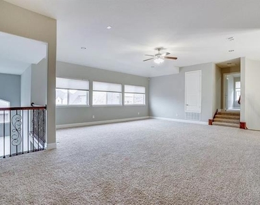 13225 Bigelow Lane - Photo Thumbnail 20
