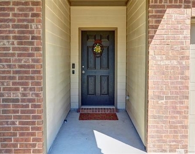 741 Windsor Court - Photo Thumbnail 3