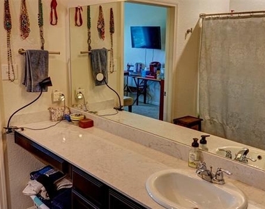 741 Windsor Court - Photo Thumbnail 24