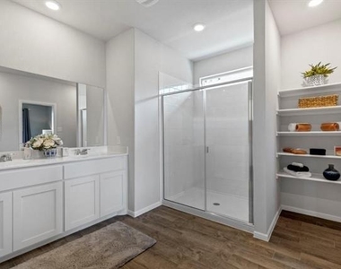 8520 Little Acorn Drive - Photo Thumbnail 5