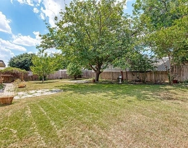 6737 Fair Meadows Drive - Photo Thumbnail 23