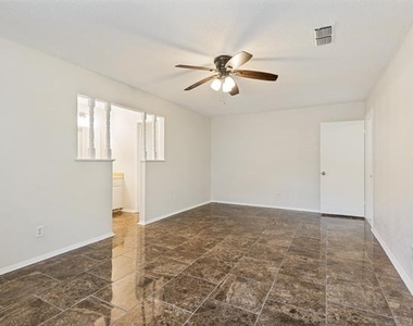 6737 Fair Meadows Drive - Photo Thumbnail 10