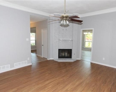 3101 Aspen - Photo Thumbnail 1