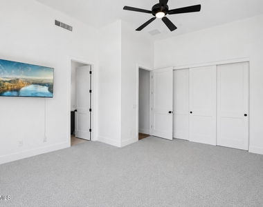 8645 E Wood Drive - Photo Thumbnail 45