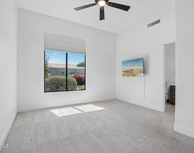 8645 E Wood Drive - Photo Thumbnail 24