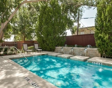 4605 Cedar Springs Road - Photo Thumbnail 20