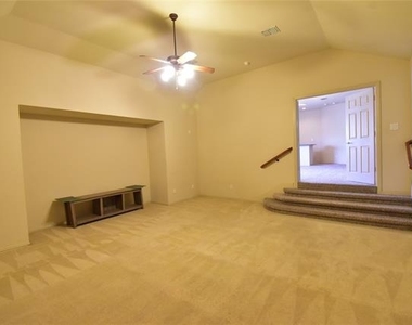 14857 Holly Leaf Drive - Photo Thumbnail 33