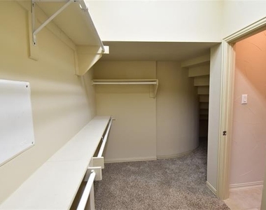 14857 Holly Leaf Drive - Photo Thumbnail 13