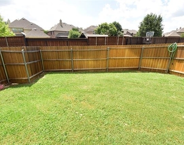 14857 Holly Leaf Drive - Photo Thumbnail 37