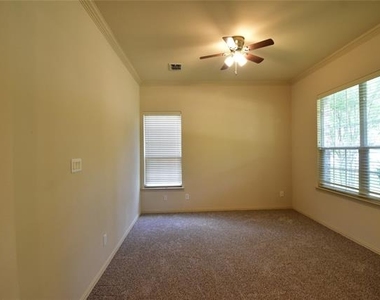 14857 Holly Leaf Drive - Photo Thumbnail 5