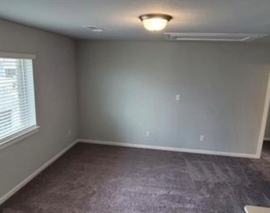 1701 Mcdougall Creek - Photo Thumbnail 10