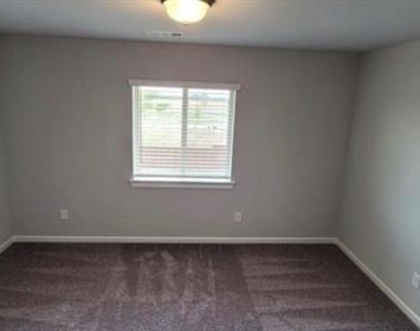 1701 Mcdougall Creek - Photo Thumbnail 18