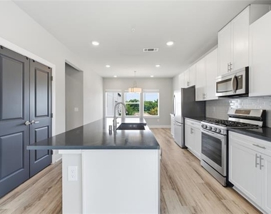 3369 Wynwood Drive - Photo Thumbnail 17