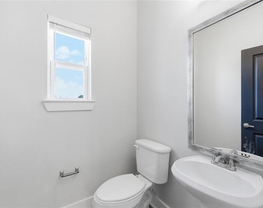 3369 Wynwood Drive - Photo Thumbnail 8