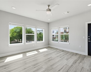 3369 Wynwood Drive - Photo Thumbnail 18