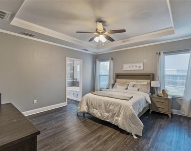 3518 Rhonni Court - Photo Thumbnail 15
