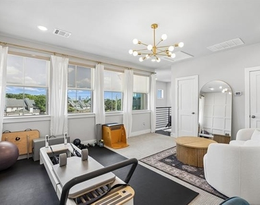 5105 Artemesia Lane - Photo Thumbnail 15
