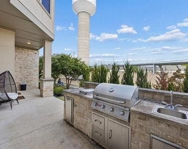 5105 Artemesia Lane - Photo Thumbnail 24