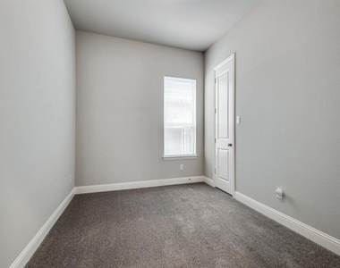 3511 Meridian Avenue - Photo Thumbnail 18