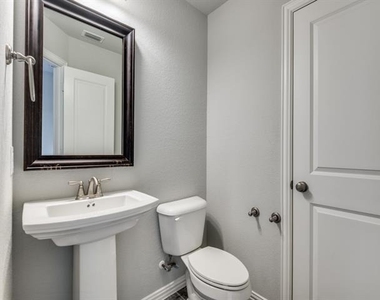 3511 Meridian Avenue - Photo Thumbnail 13