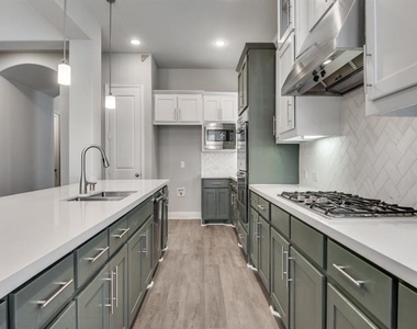 3511 Meridian Avenue - Photo Thumbnail 7