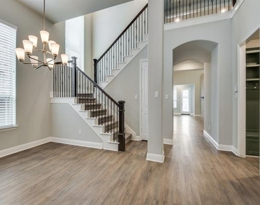3511 Meridian Avenue - Photo Thumbnail 2