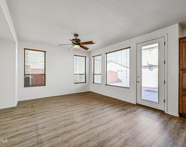1808 E Dunbar Drive - Photo Thumbnail 5