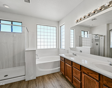 1808 E Dunbar Drive - Photo Thumbnail 16