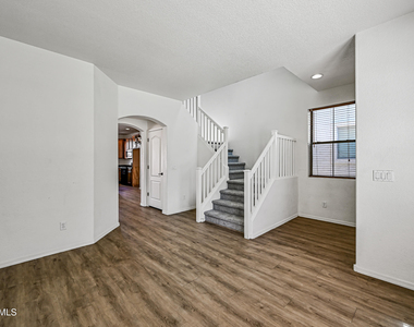 1808 E Dunbar Drive - Photo Thumbnail 3