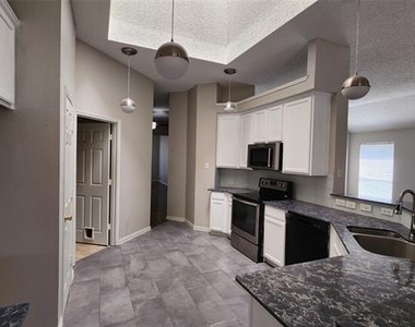3408 Mosswood Drive - Photo Thumbnail 11