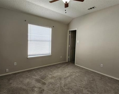 3408 Mosswood Drive - Photo Thumbnail 22