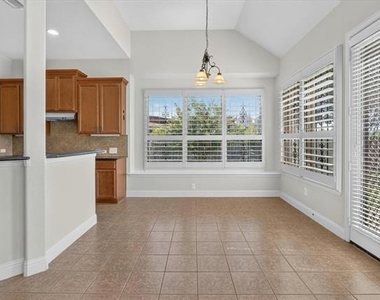 4635 Saginaw Court - Photo Thumbnail 12