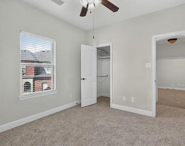 4635 Saginaw Court - Photo Thumbnail 31