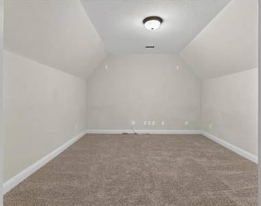 4635 Saginaw Court - Photo Thumbnail 34