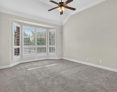 4635 Saginaw Court - Photo Thumbnail 18