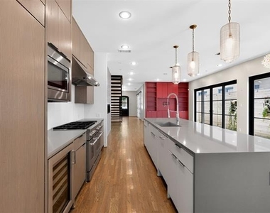 3479 Mcfarlin Boulevard - Photo Thumbnail 14
