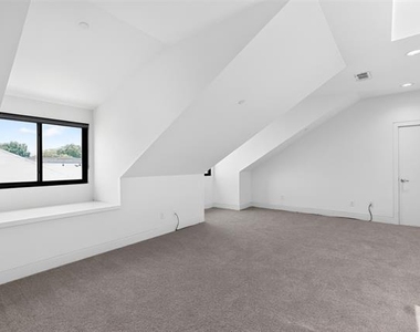 3479 Mcfarlin Boulevard - Photo Thumbnail 25