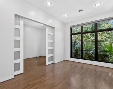 3479 Mcfarlin Boulevard - Photo Thumbnail 4