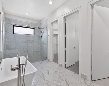 3479 Mcfarlin Boulevard - Photo Thumbnail 17
