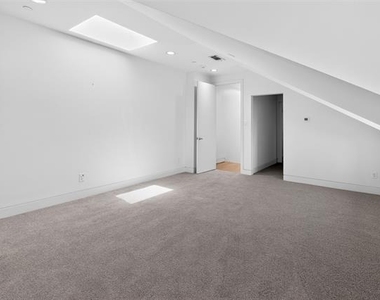 3479 Mcfarlin Boulevard - Photo Thumbnail 26