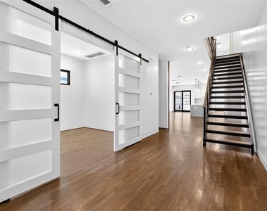 3479 Mcfarlin Boulevard - Photo Thumbnail 3