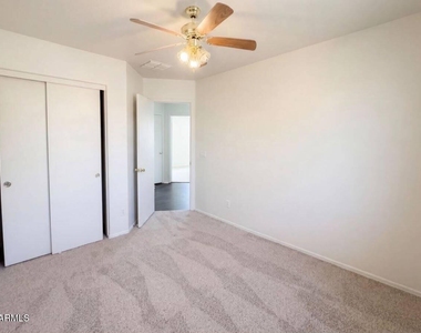 13976 W Port Royale Ln, Way - Photo Thumbnail 11