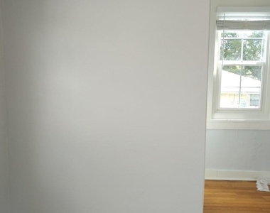 918 S M Street - Photo Thumbnail 9