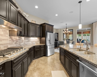 3781 E Chestnut Lane - Photo Thumbnail 27