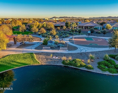 3781 E Chestnut Lane - Photo Thumbnail 50